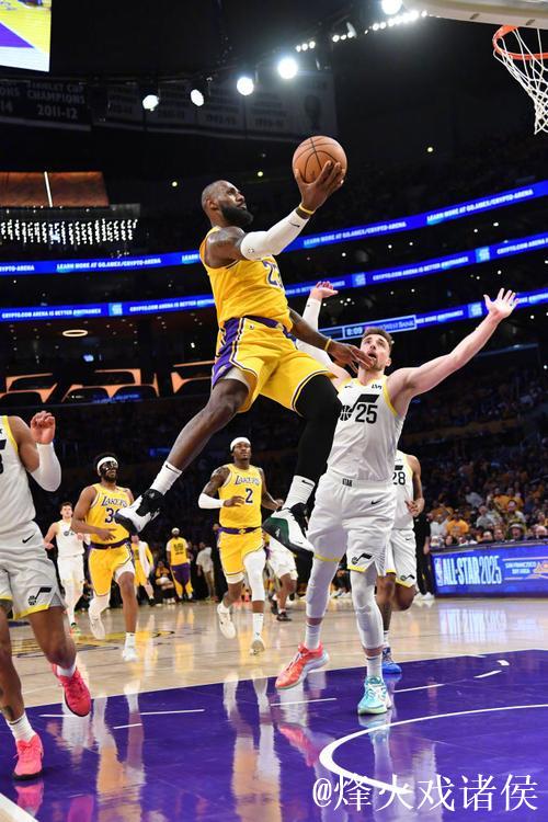 湖人主场威力无敌 力争大胜爵士刷新14年纪录